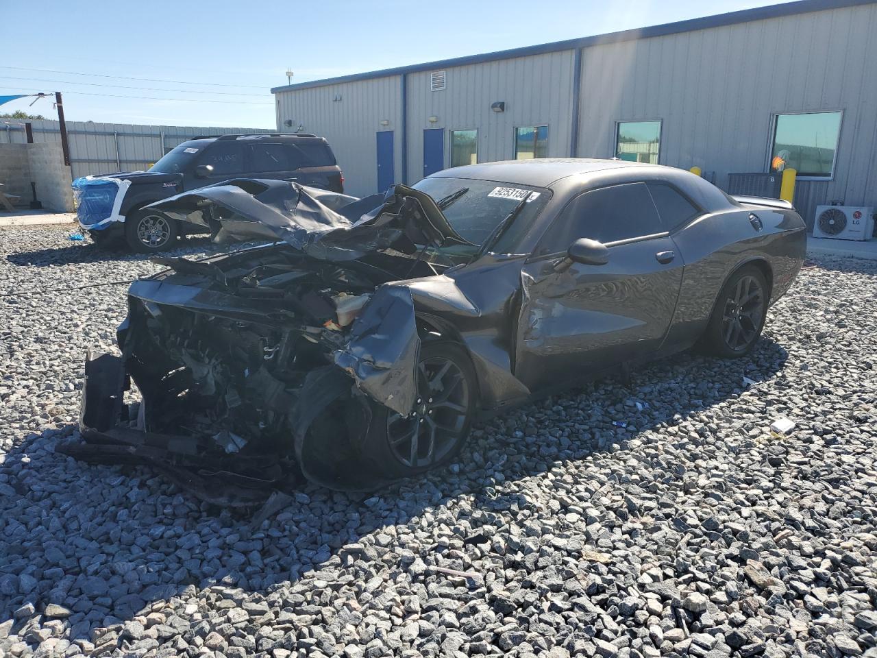 2021 Dodge Challenger R/T, VIN 2C3CDZBT5MH627943 — Front end