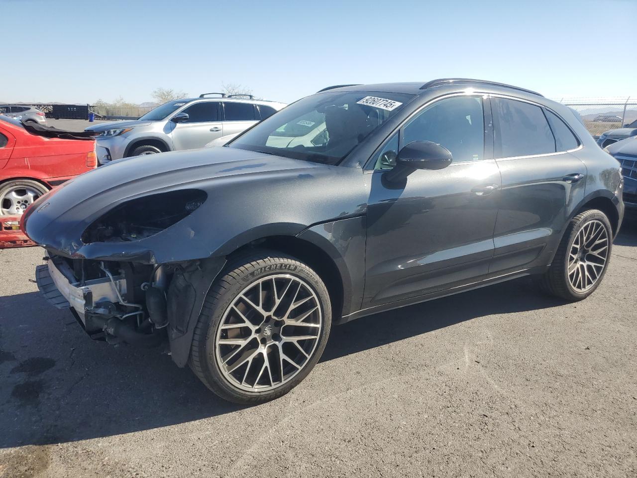 2019 Porsche Macan, VIN WP1AA2A51KLB03807 — Фото с аукциона