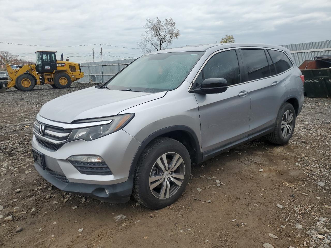 2016 Honda Pilot EX-L, VIN 5FNYF5H59GB020998 — Minor dents and scratches