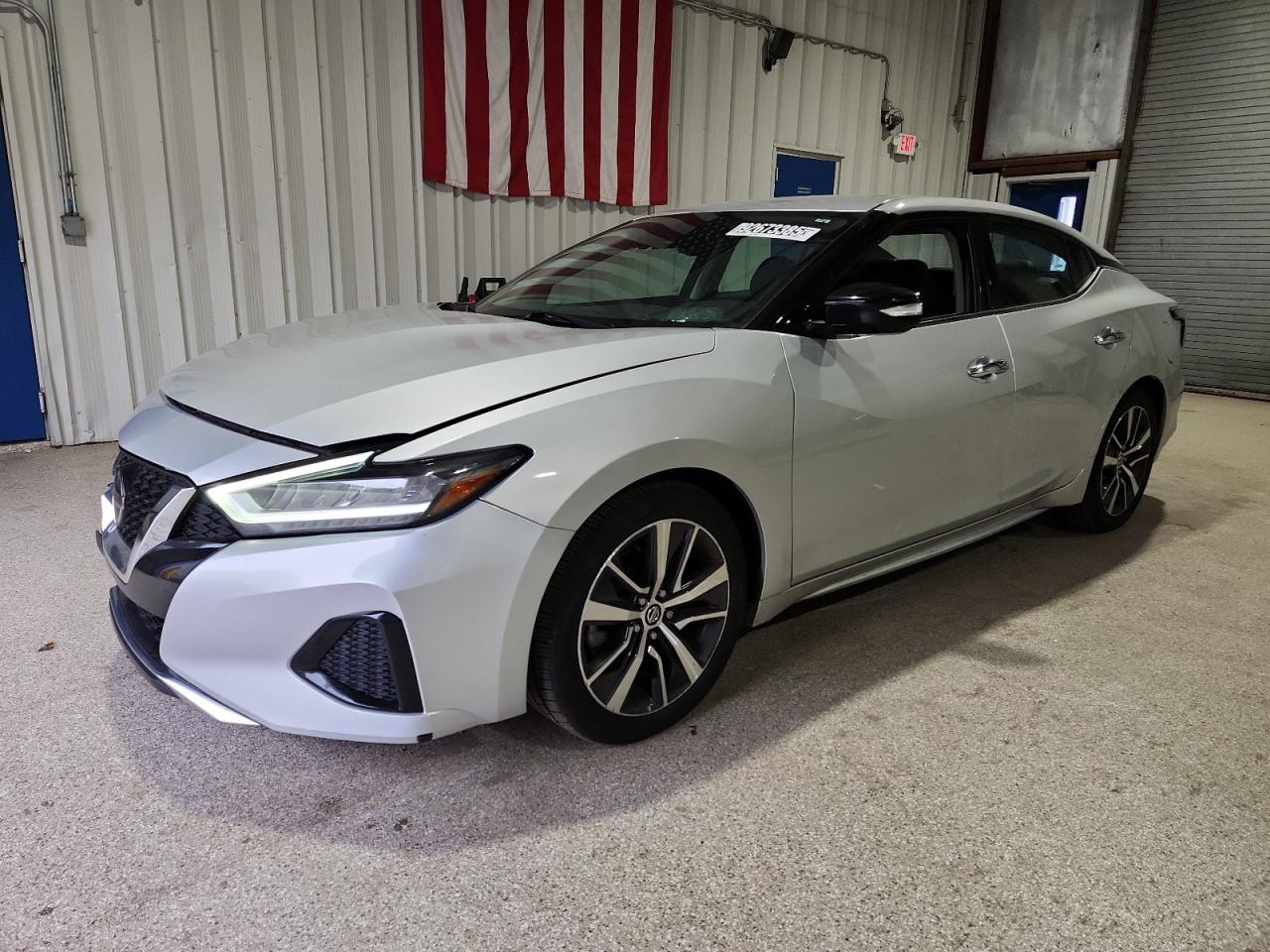 2020 Nissan Maxima SV, VIN 1N4AA6CV7LC367904 — Фото с аукциона