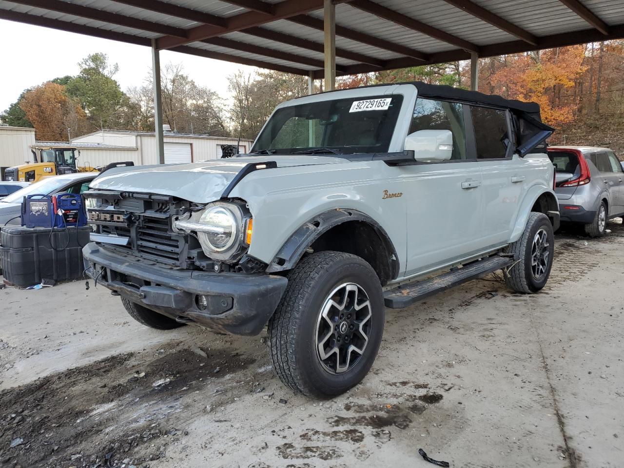 2022 Ford Bronco Big Bend, VIN 1FMEE5BP5NLA92321 — Front end