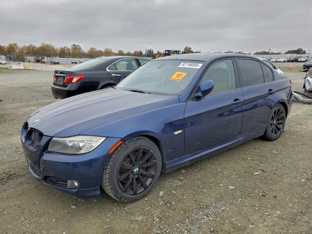 2011 BMW 3 Series 328i, VIN WBAPH5G52BNM75478 — Front end