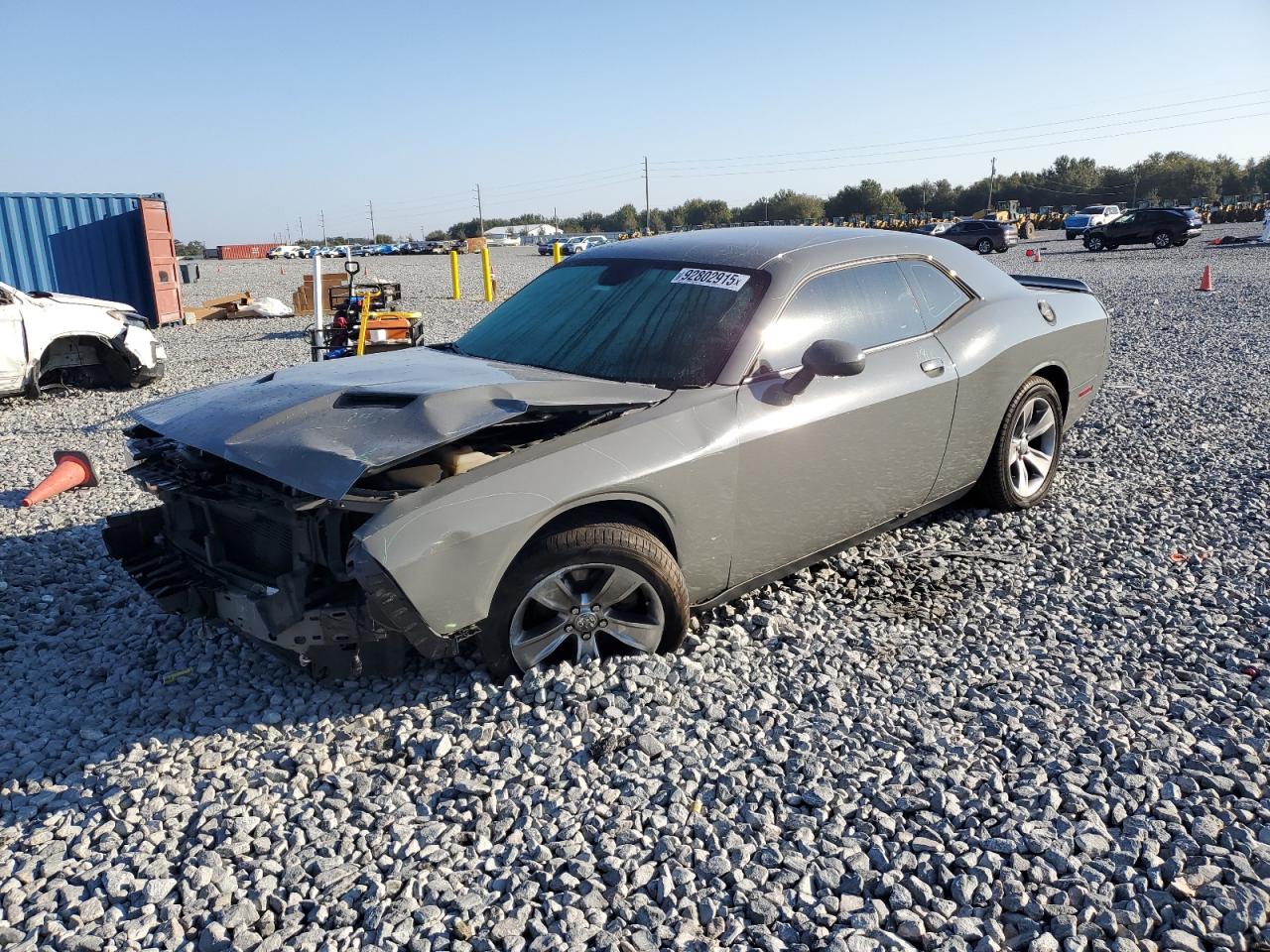 2019 Dodge Challenger SXT, VIN 2C3CDZAG3KH669612 — Front end