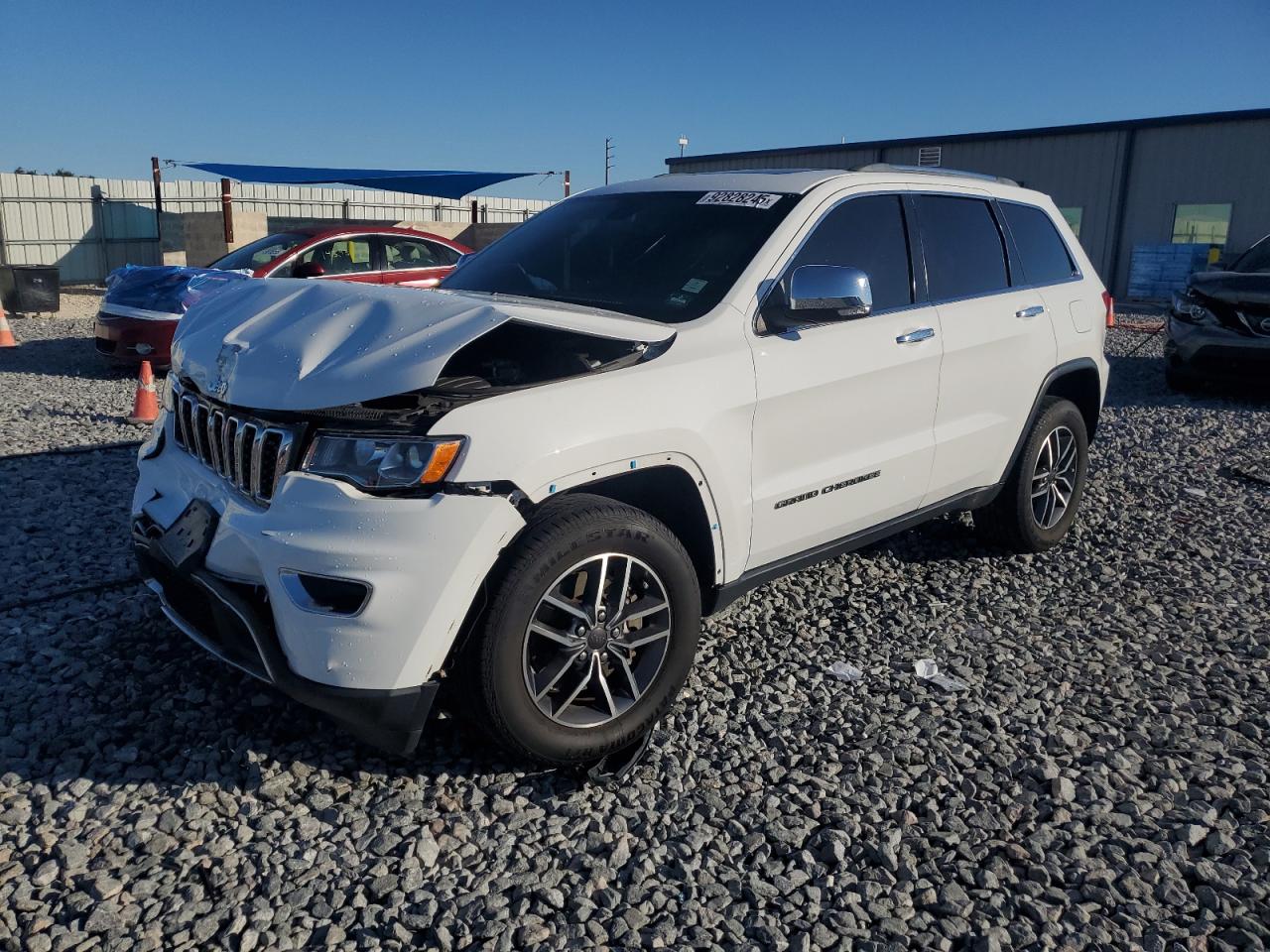 2021 Jeep Grand Cherokee Limited X, VIN 1C4RJFBG5MC666325 — Front end