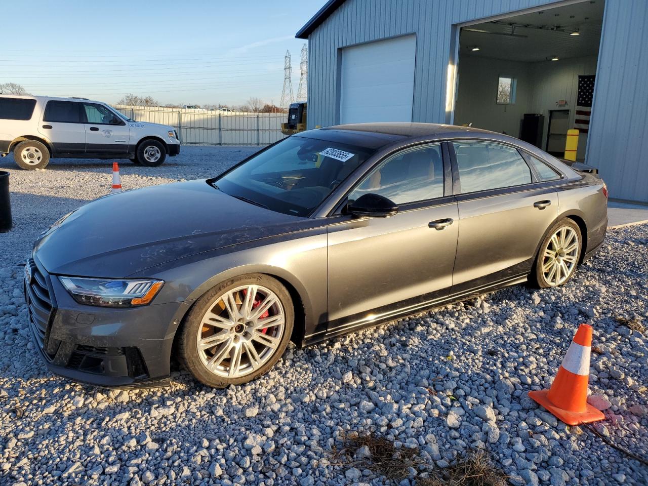 2020 Audi S8, VIN WAU8SAF80LN014680 — Rear end