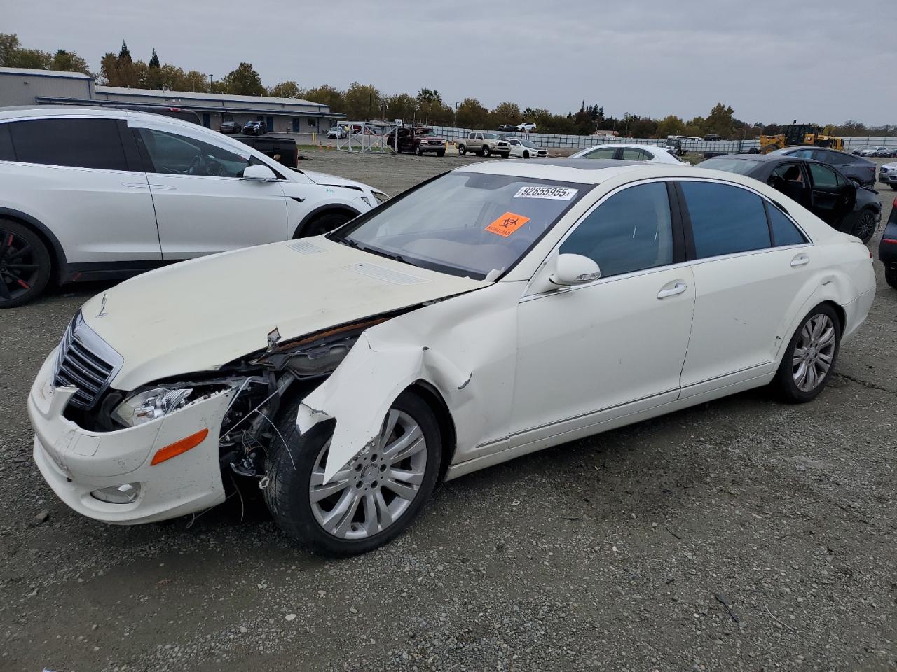 2008 Mercedes-Benz S 550, VIN WDDNG71X78A211391 — Front end