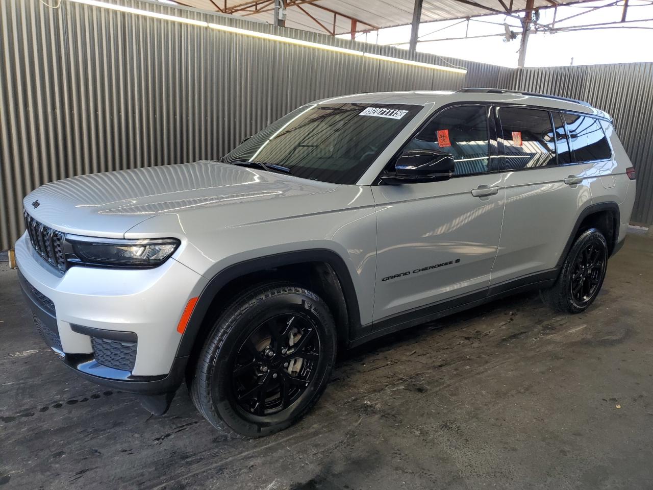 2024 Jeep Grand Cherokee Altitude, VIN 1C4RJKAG0R8507782 — Interior fire