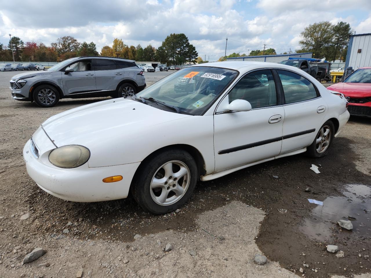 1998 Mercury Sable GS, VIN 1MEFM50U7WA640657 — Зад