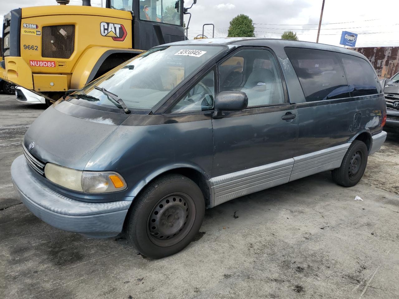 1992 Toyota Previa, VIN JT3AC11R1N1033674 — Rear end
