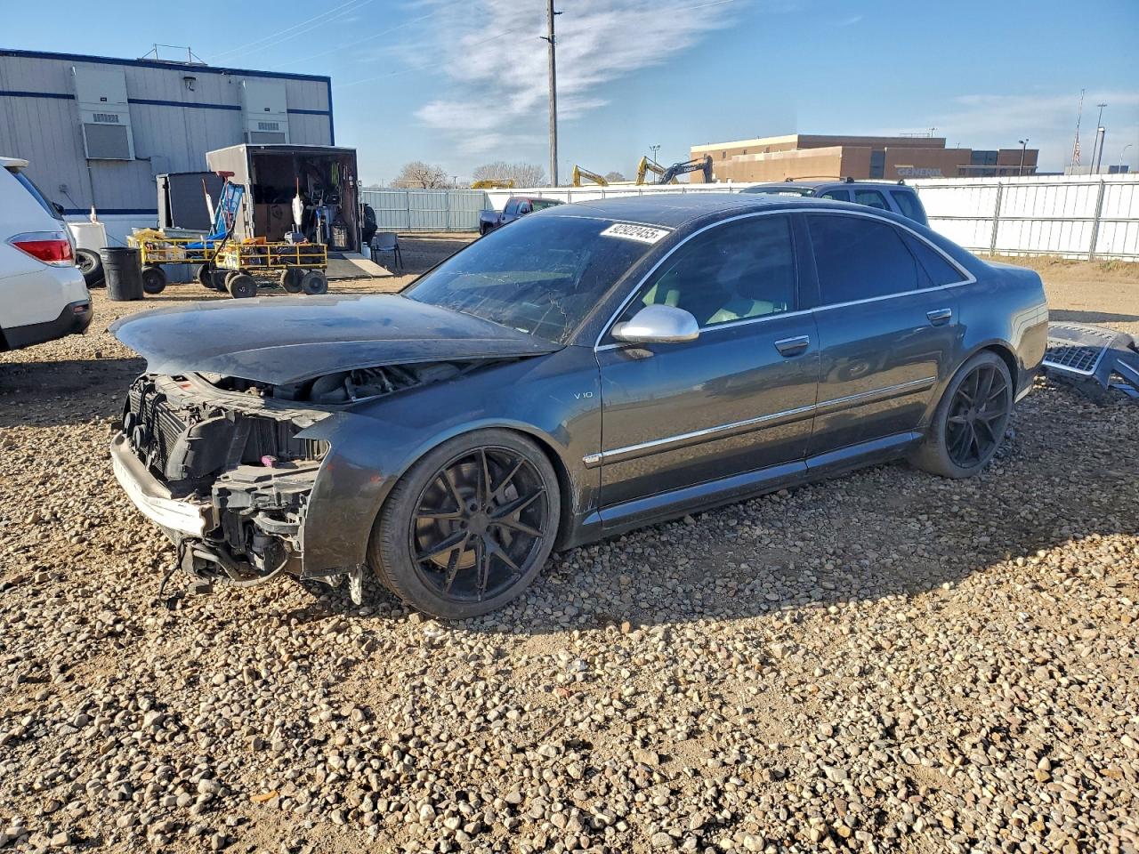 2007 Audi S8, VIN WAUPN44E27N025702 — Front end
