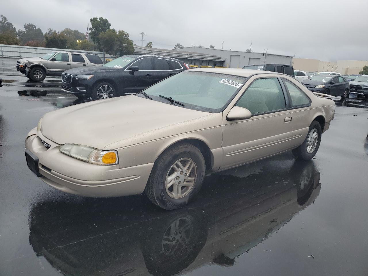 1997 Ford Thunderbird LX, VIN 1FALP6243VH139324 — Rear end