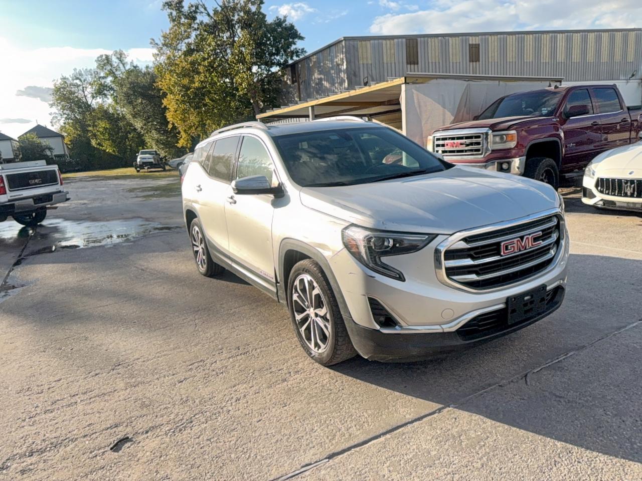 2019 GMC Terrain SLT, VIN 3GKALPEX4KL298251 — Partial repair