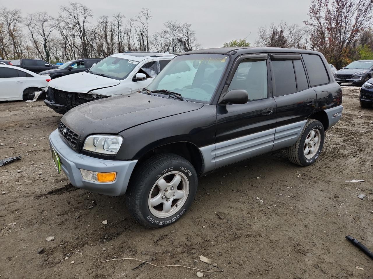 1998 Toyota RAV4, VIN JT3HP10V0W7097267 — Normal wear