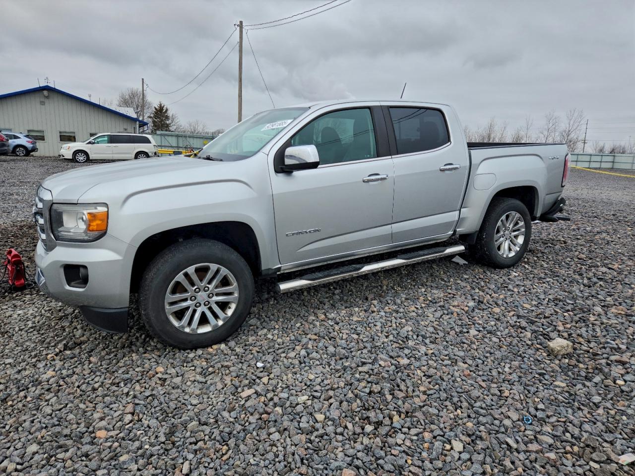 2018 GMC Canyon 4WD SLT, VIN 1GTG6DEN1J1140823 — Rear end
