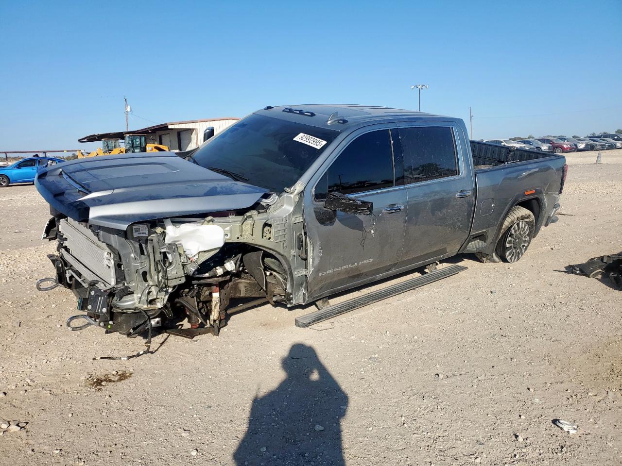 2025 GMC Sierra 2500HD Denali Ultimate, VIN 1GT4UXEYXSF238855 — Auction photo 1 of 15