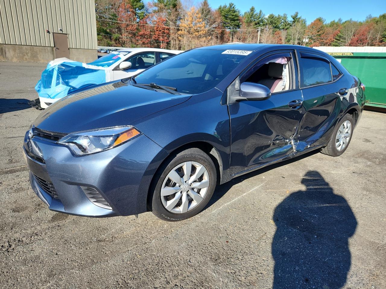 2016 Toyota Corolla S, VIN 2T1BURHE0GC530552 — Side