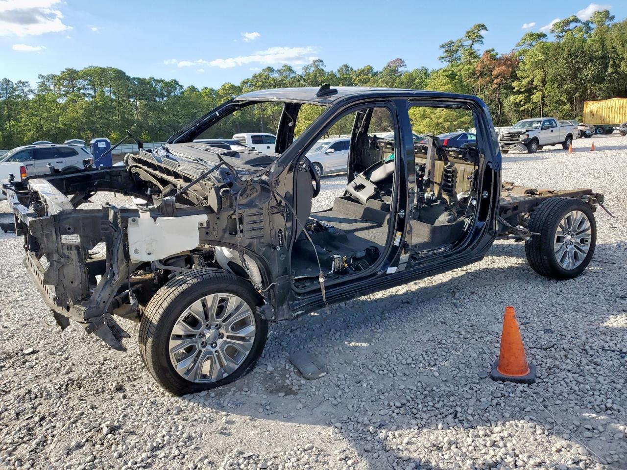 2021 GMC Sierra 1500 Denali, VIN 1GTU9FEL1MZ245338 — Stripped