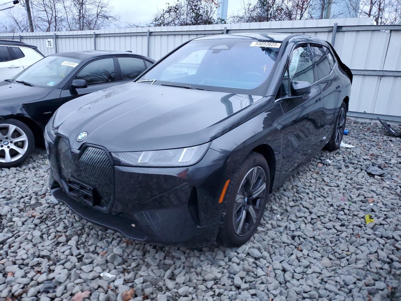 2026 BMW iX xDrive45, VIN WB543CF01TCV00474 — Rear end