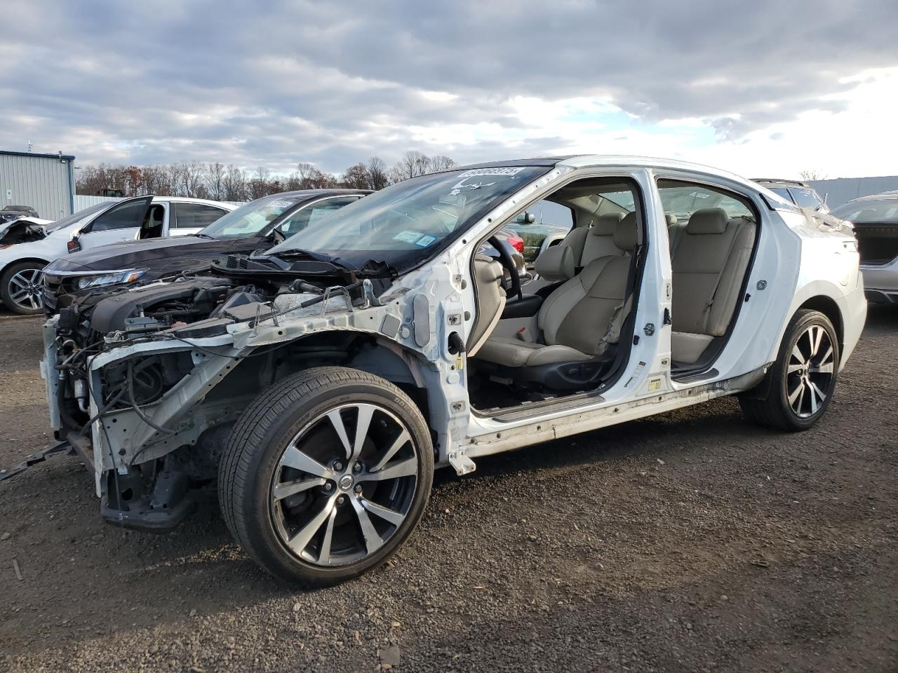 2017 Nissan Maxima SV, VIN 1N4AA6AP8HC442900 — Разукомплектован