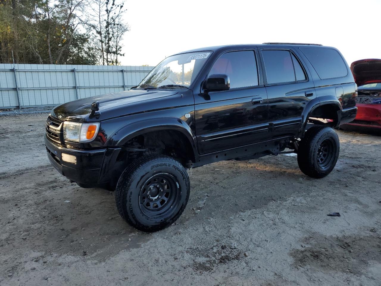 1995 Toyota Hilux, VIN RZN1850019186 — Мелкие вмятины и царапины