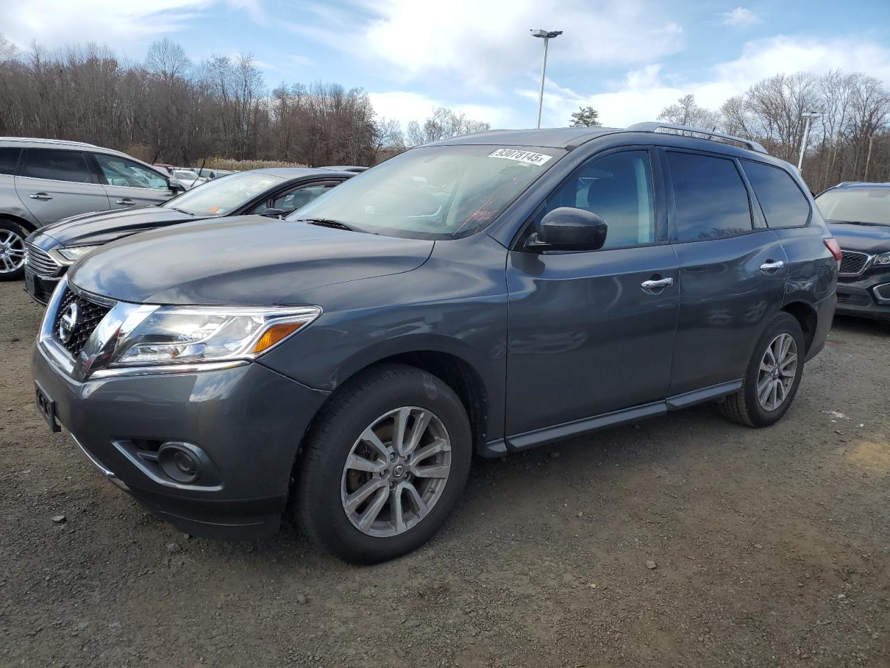 2013 Nissan Pathfinder Platinum, VIN 5N1AR2MM7DC611226 — Бок