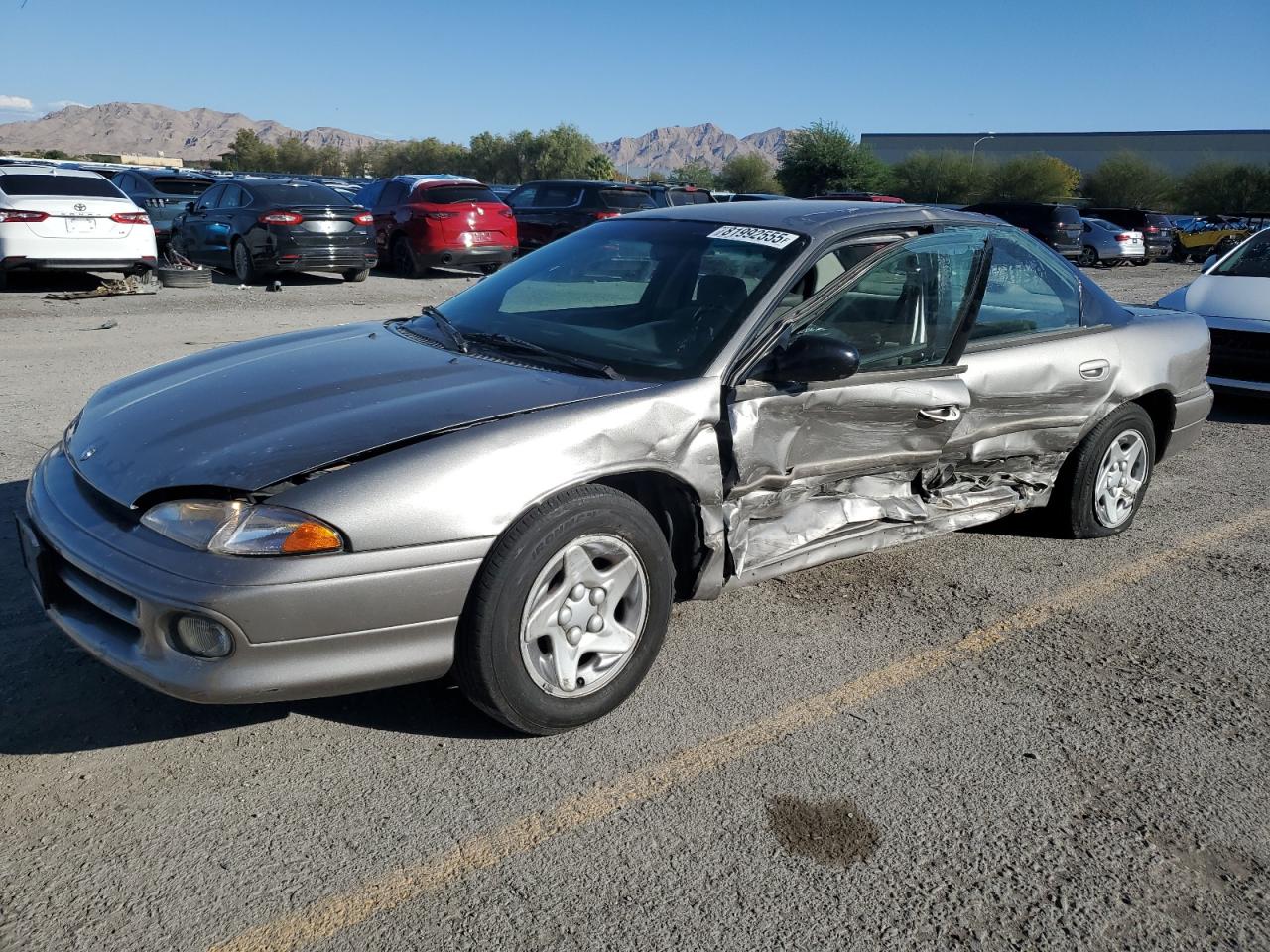 1996 Dodge Intrepid, VIN 2B3HD46TXTH222126 — Side