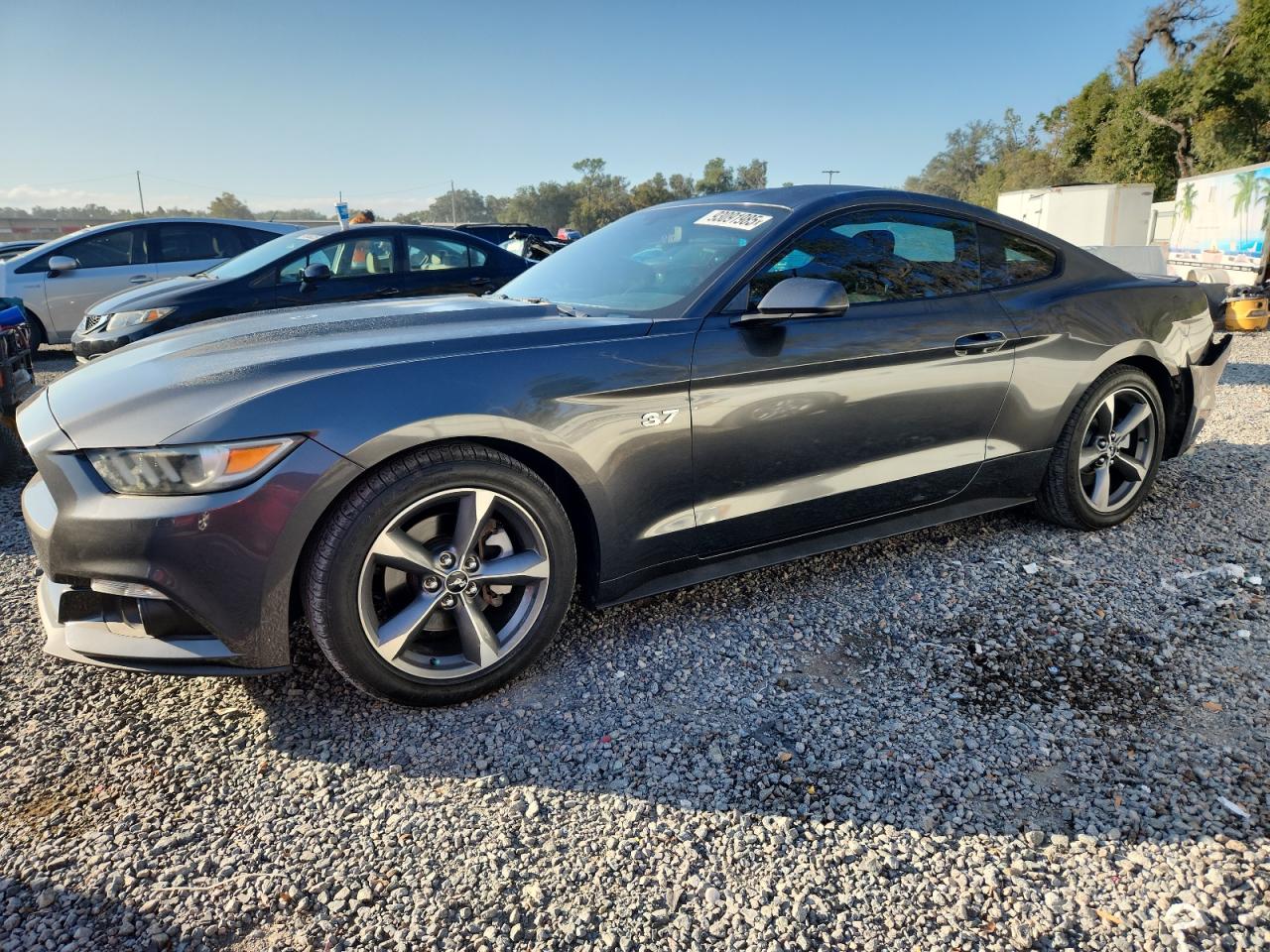 2015 Ford Mustang V6, VIN 1FA6P8AM8F5364271 — Rear end