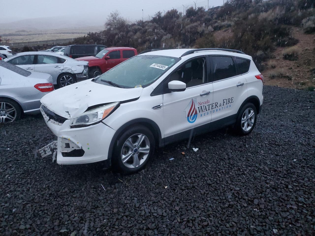 2015 Ford Escape SE, VIN 1FMCU9G91FUA92503 — Front end