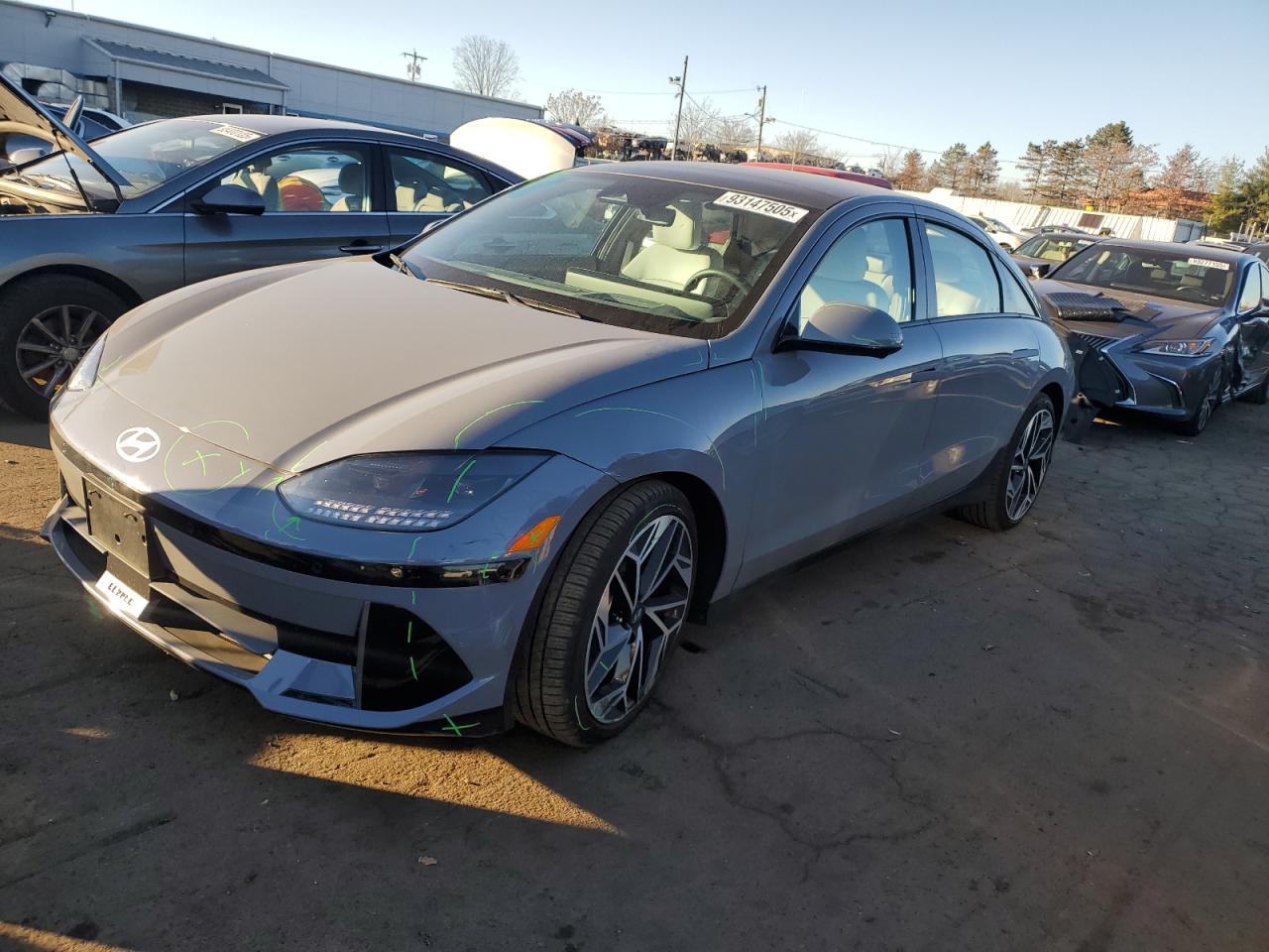 2025 Hyundai Ioniq 6 Limited, VIN KMHM54AC3SA092670 — Front end