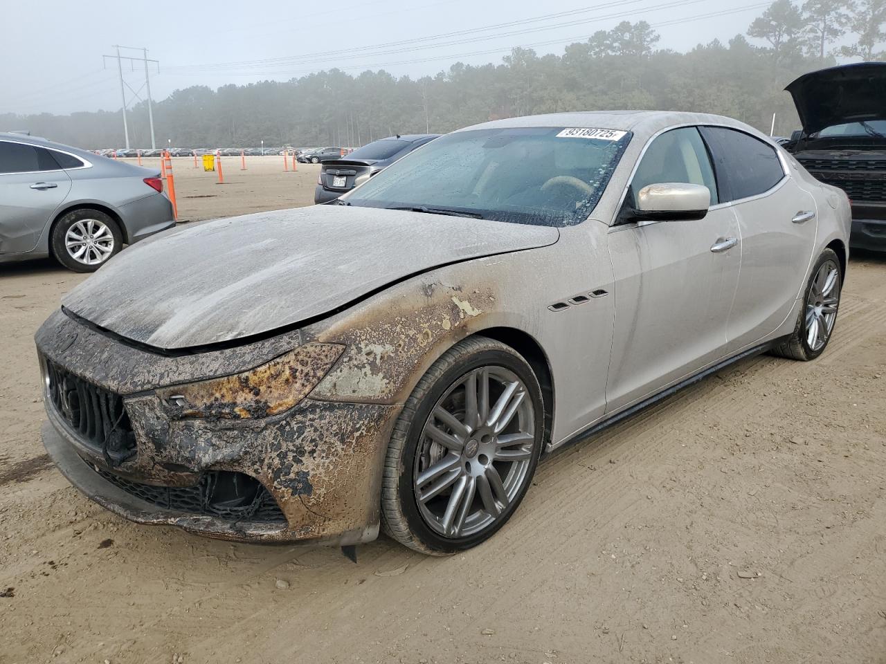 2016 Maserati Ghibli, VIN ZAM57XSA9G1168476 — Пожар в моторном отсеке