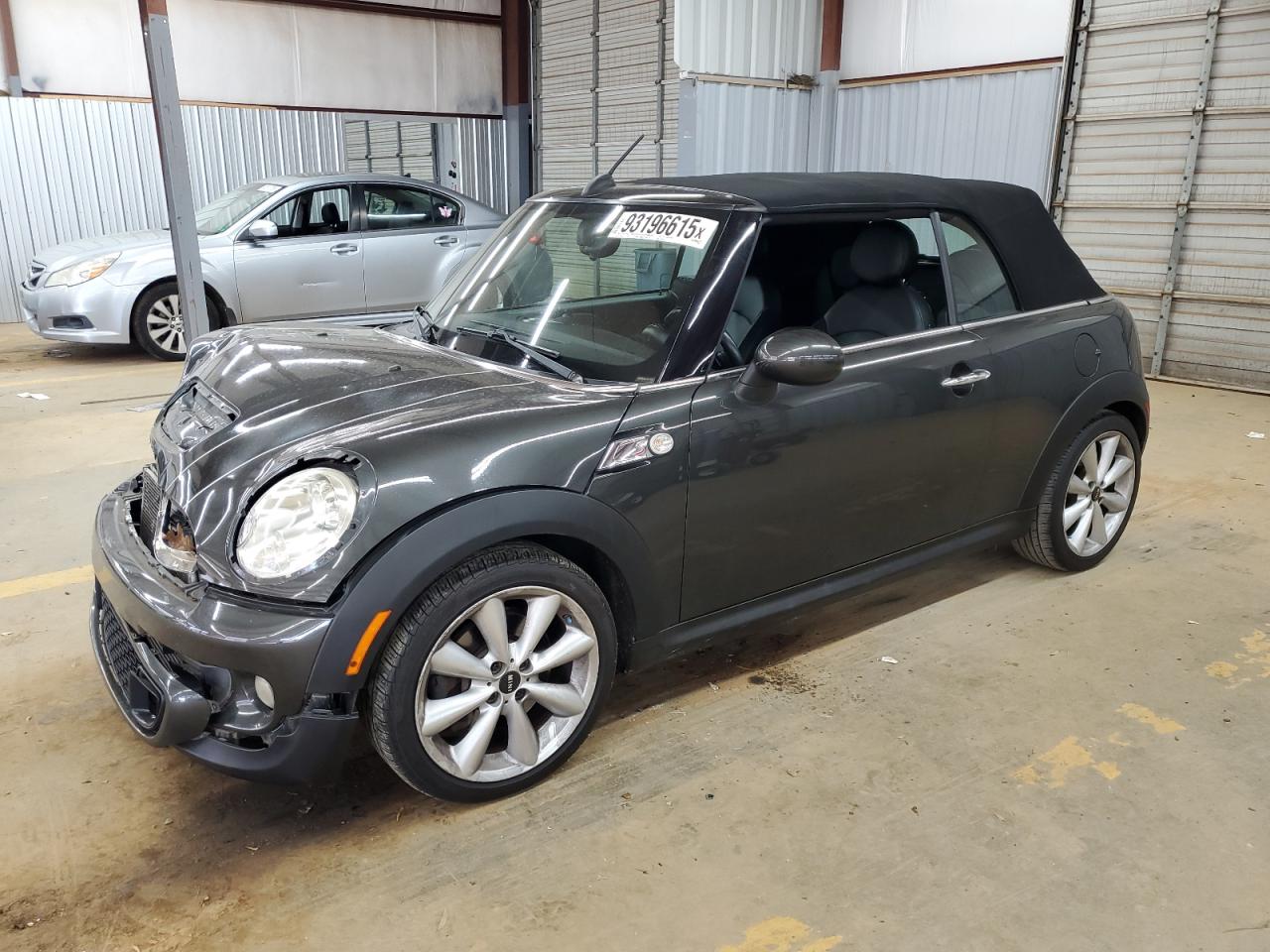 2011 MINI Convertible S, VIN WMWZP3C53BTX82644 — Front end