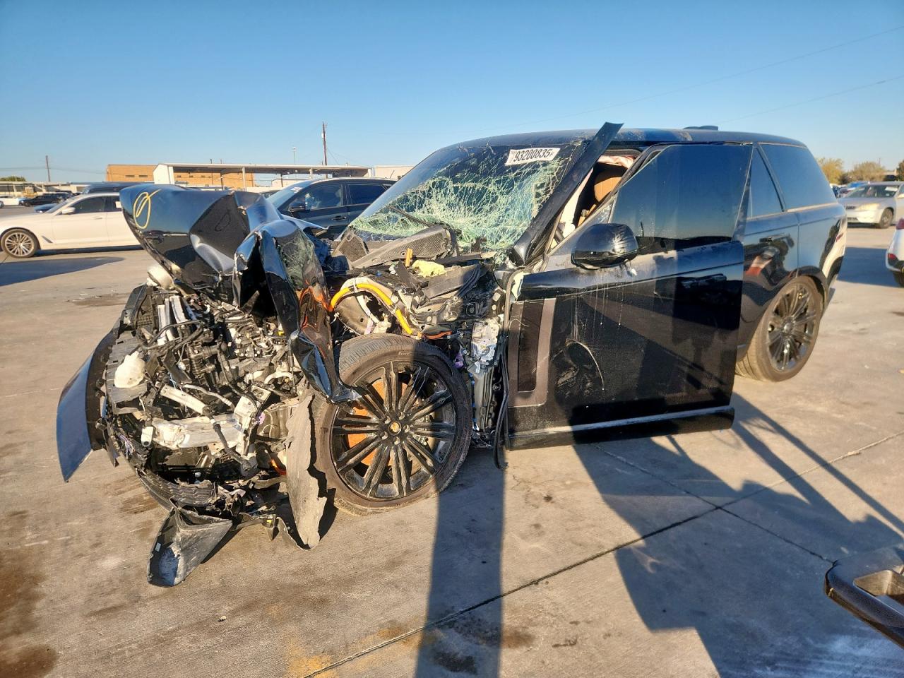2025 Land Rover Range Rover SE, VIN SALKPBE95SA306284 — Biohazard / chemical