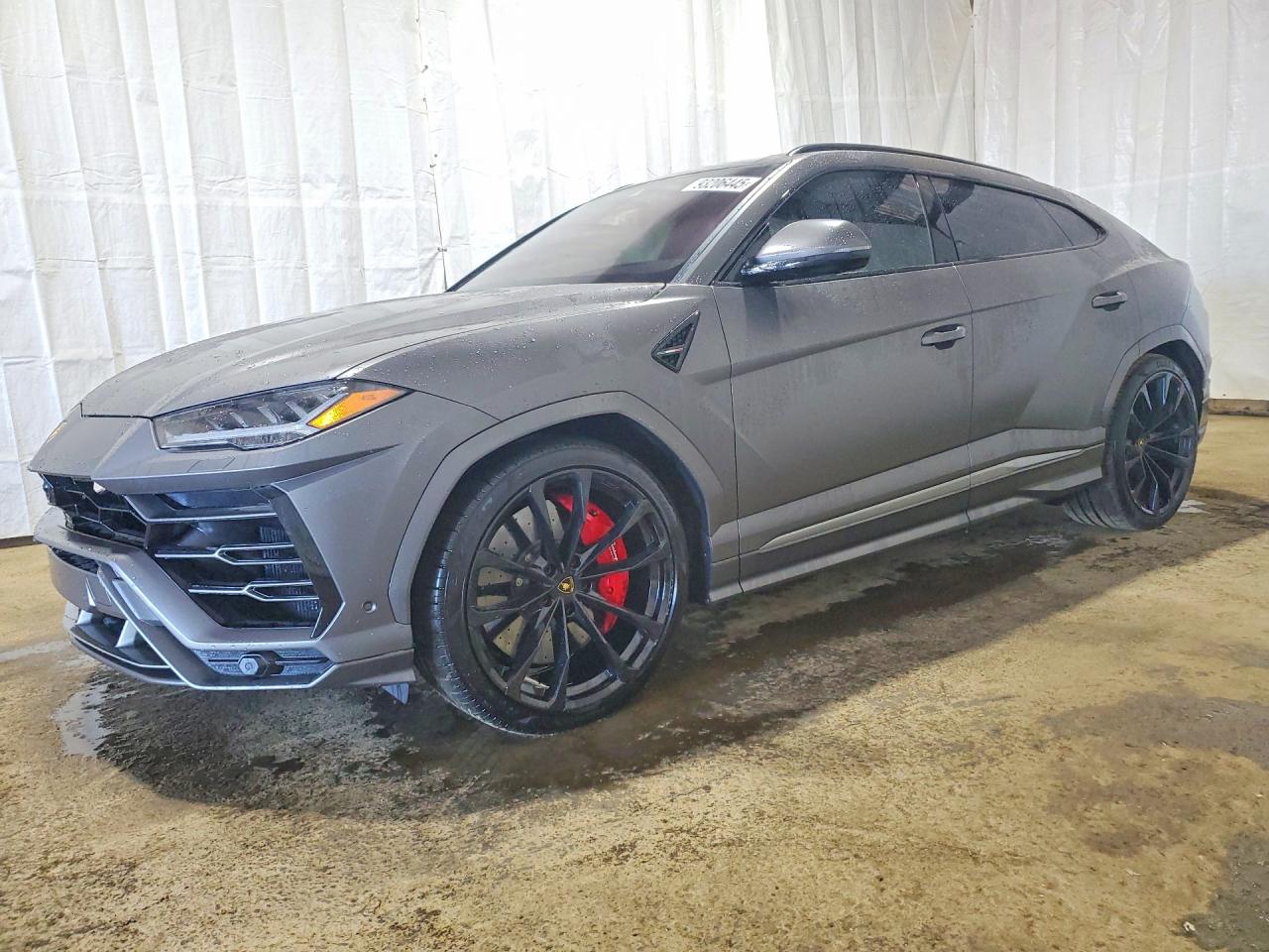 2022 Lamborghini Urus, VIN ZPBUA1ZL6NLA17160 — Minor dents and scratches