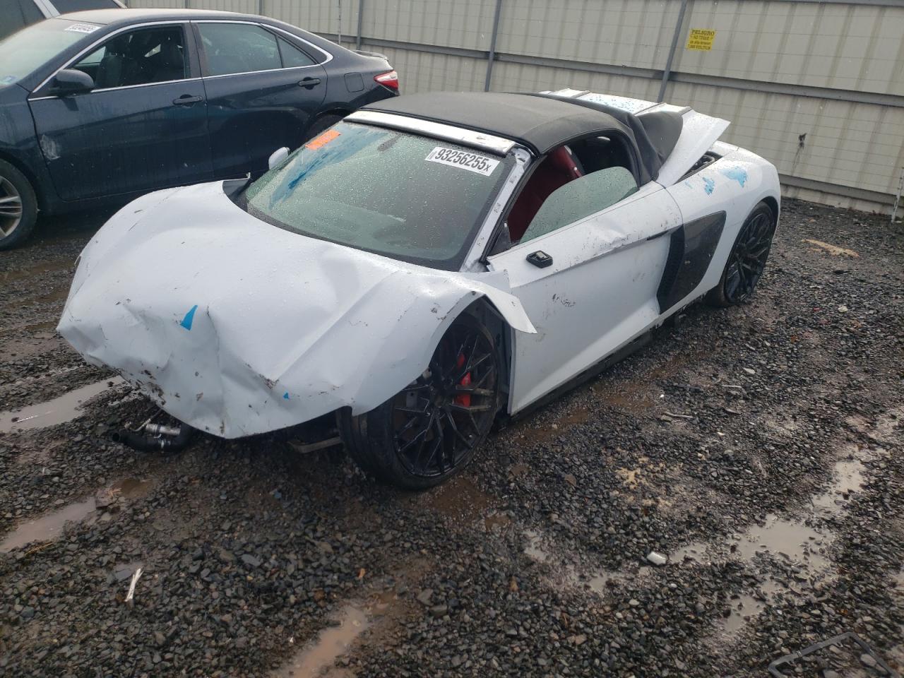 2017 Audi R8, VIN WUAVACFX7H7904720 — Water / flood