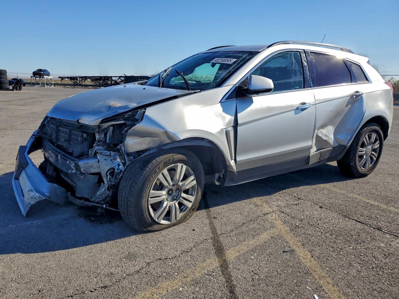 2016 Cadillac SRX, VIN 3GYFNAE3XGS584182 — Front end