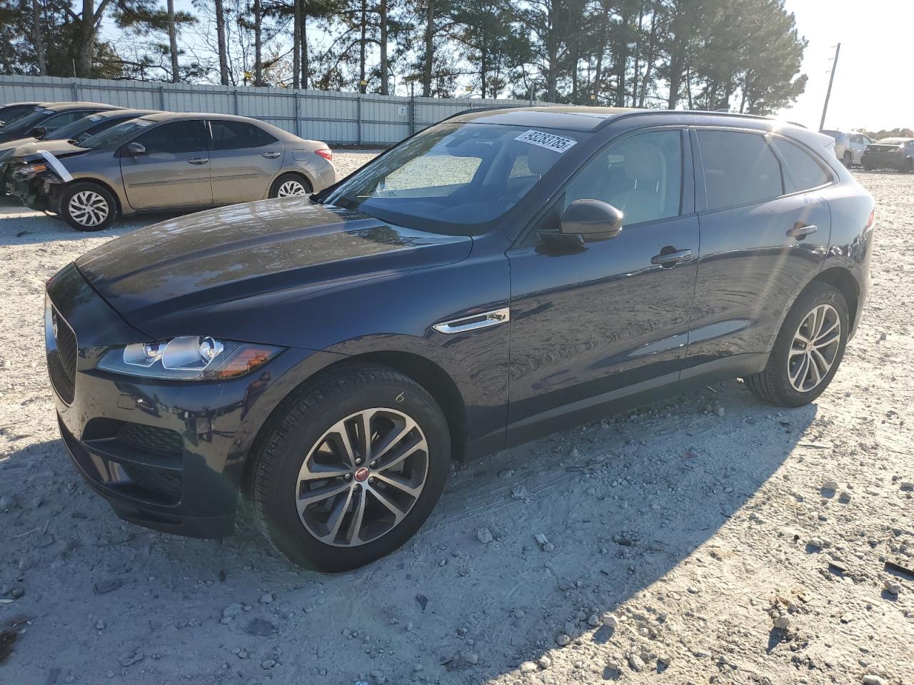 2017 Jaguar F-Pace 35t Premium, VIN SADCJ2BV2HA881289 — Undercarriage