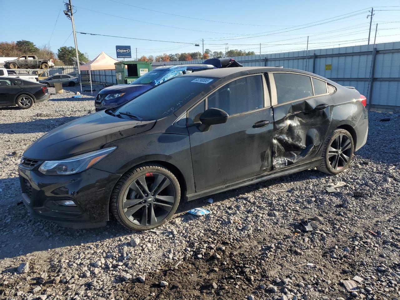 2018 Chevrolet Cruze LT, VIN 1G1BE5SM0J7155009 — Side