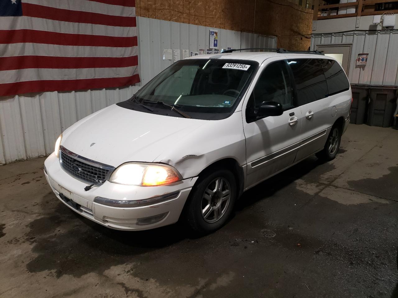 2002 Ford Windstar SEL Standard, VIN 2FMDA56432BB85020 — Auction photo