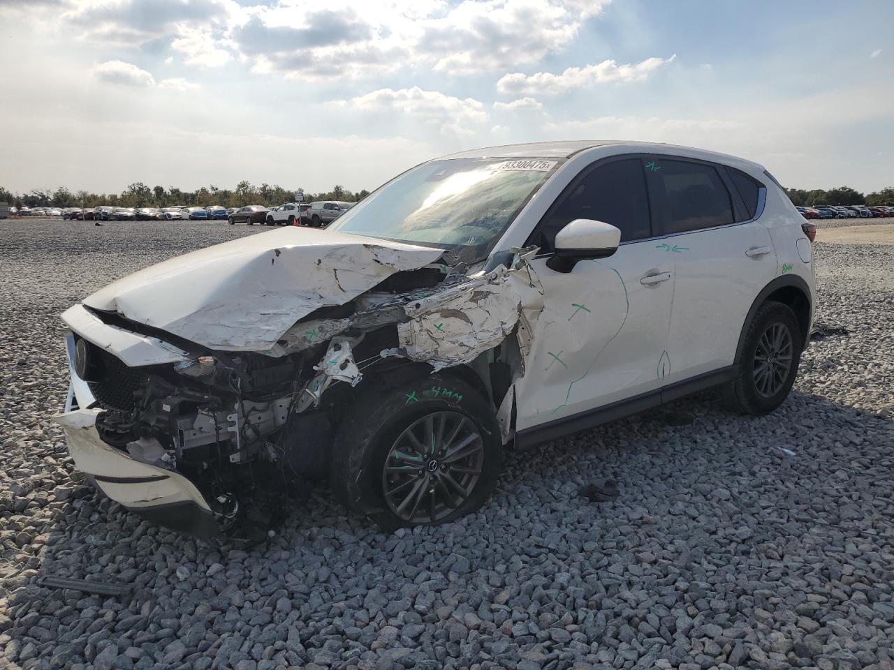 2021 Mazda CX-5 Sport, VIN JM3KFABMXM1376015 — Front end