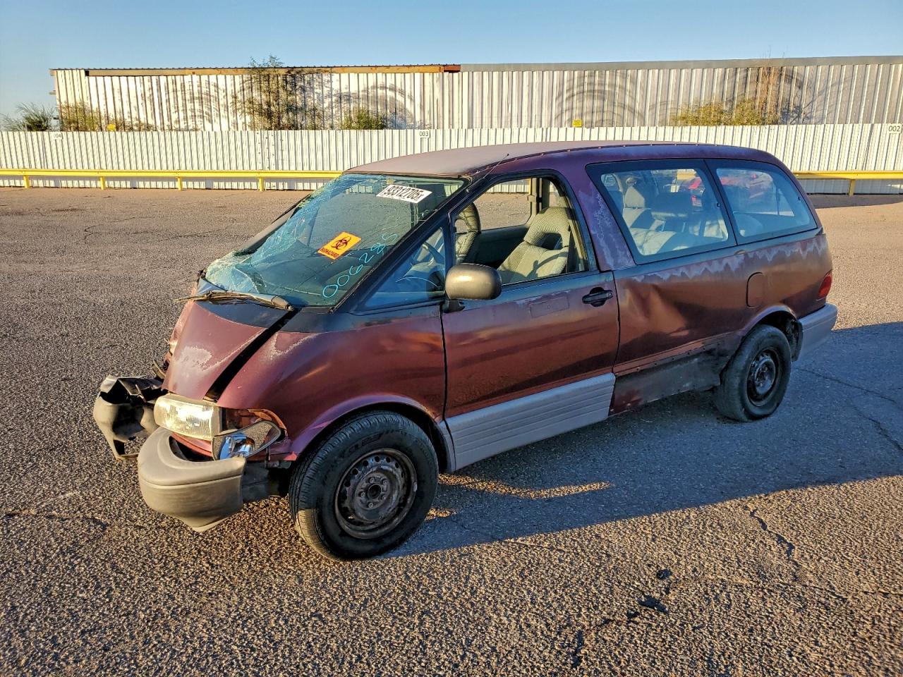 1991 Toyota Previa, VIN JT3AC11R4M0062851 — Front end