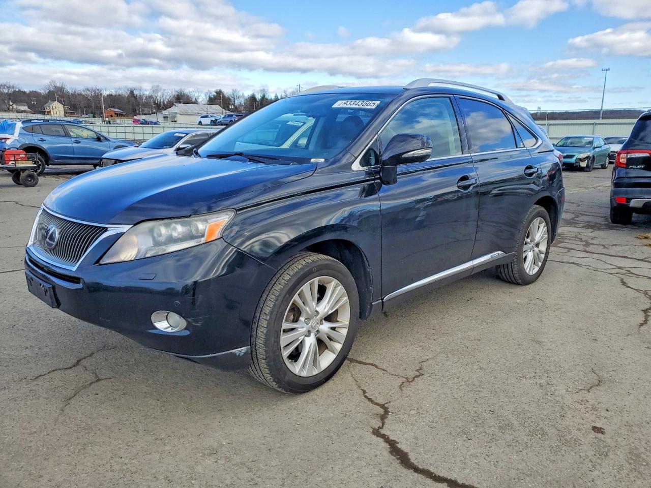 2010 Lexus RX 450h, VIN JTJBC1BA2A2031779 — Rear end