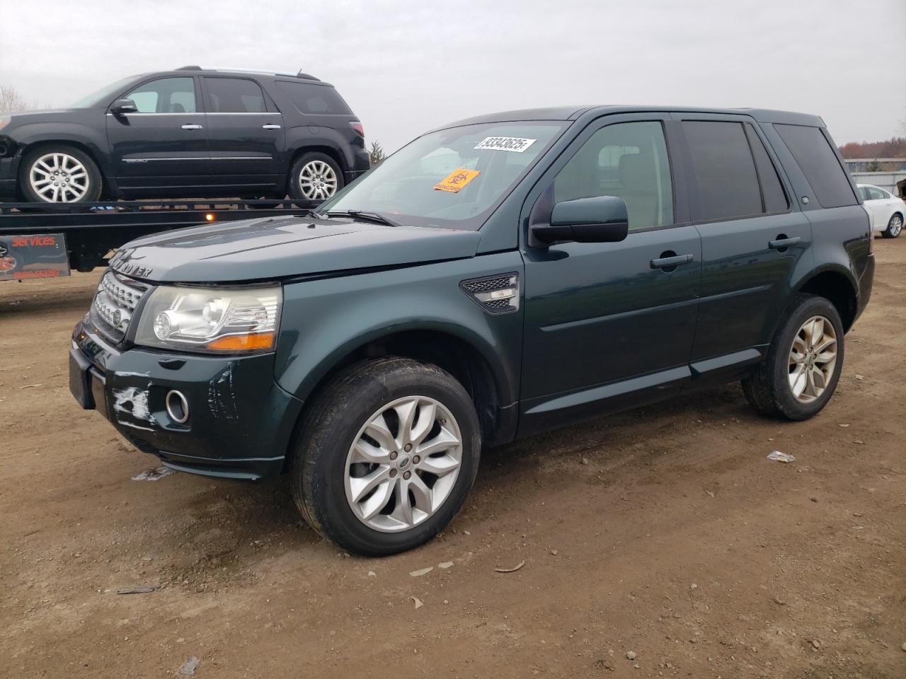 2013 Land Rover LR2, VIN SALFR2BG7DH373123 — Front end