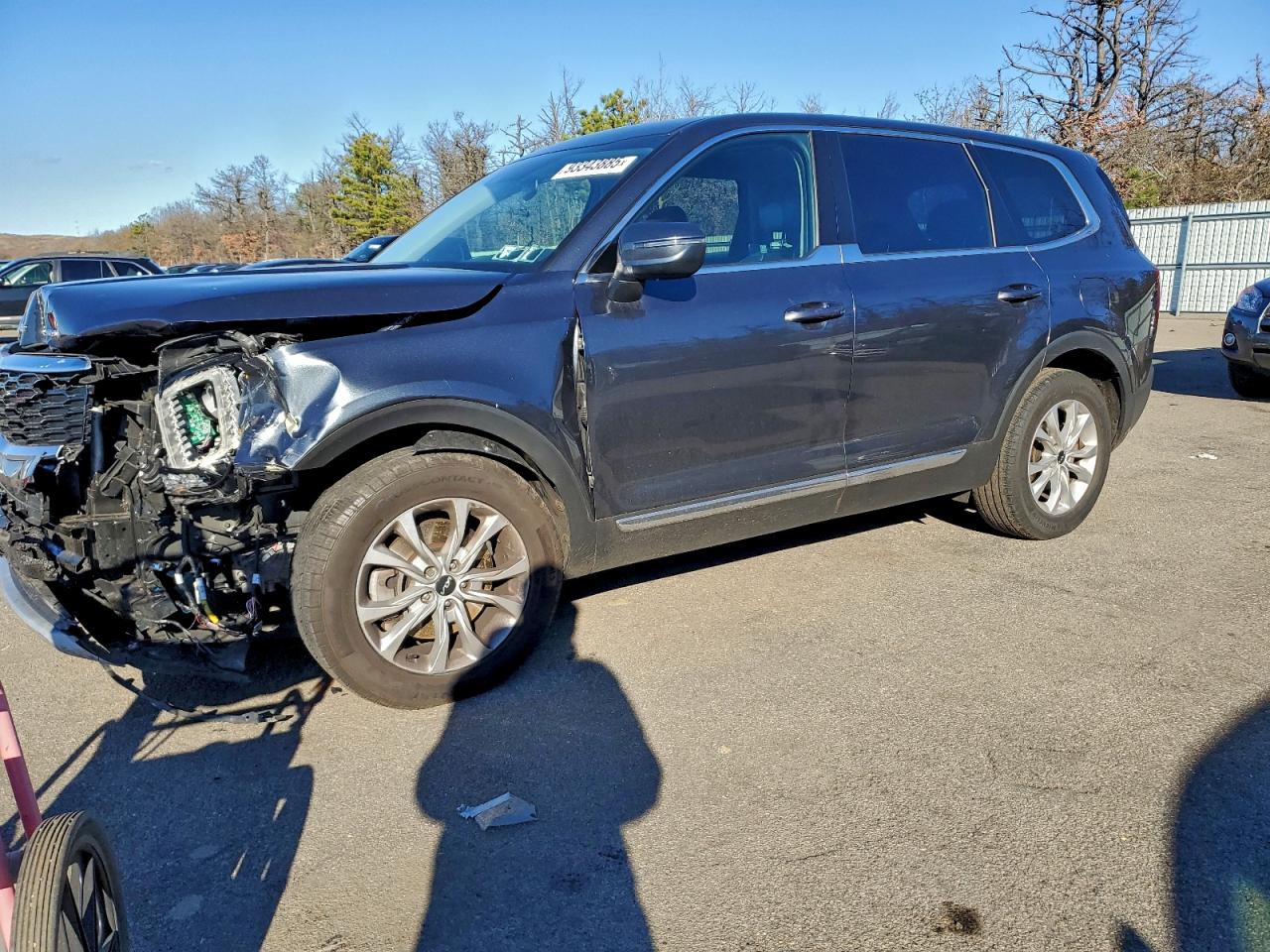 2022 Kia Telluride LX, VIN 5XYP2DHC6NG267207 — Front end