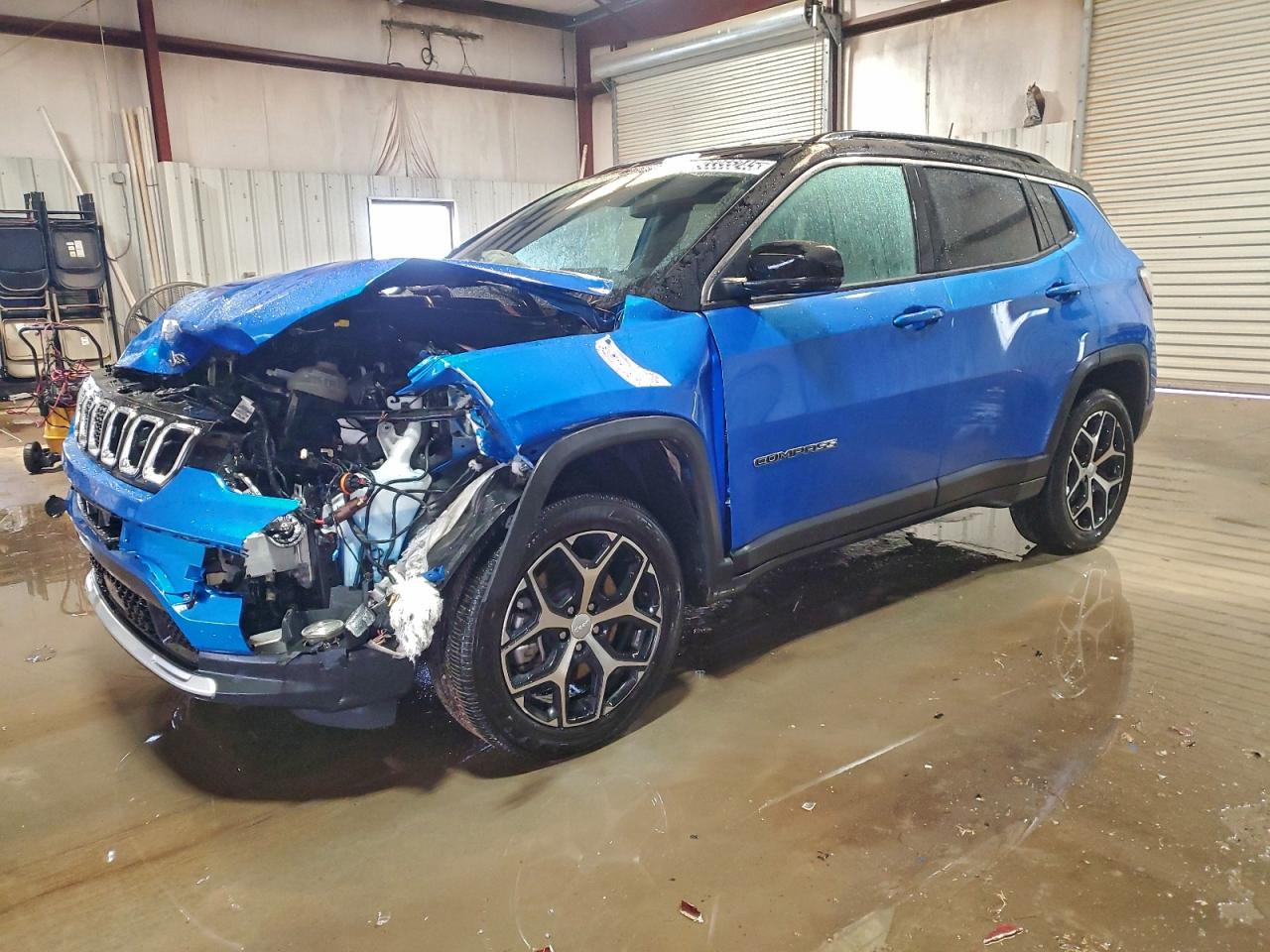 2024 Jeep Compass Limited, VIN 3C4NJDCN1RT608885 — Front end
