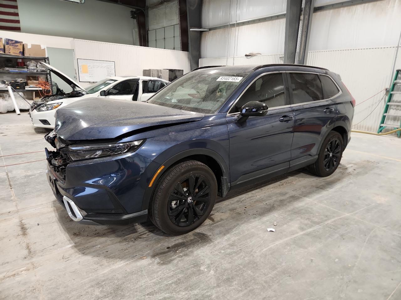 2025 Honda CR-V Sport Touring, VIN 7FARS6H99SE061377 — Front end