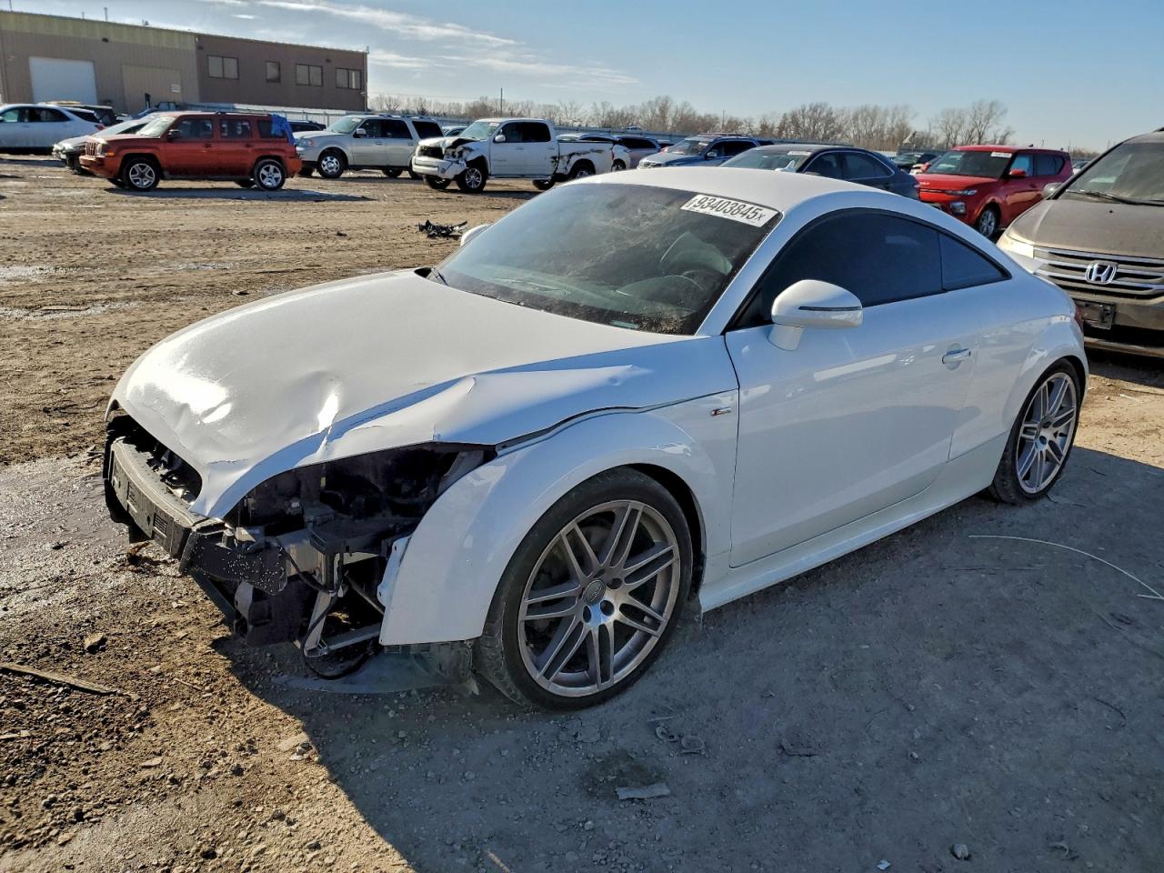 2014 Audi TT 2.0T, VIN TRUBFAFK3E1004833 — Перед