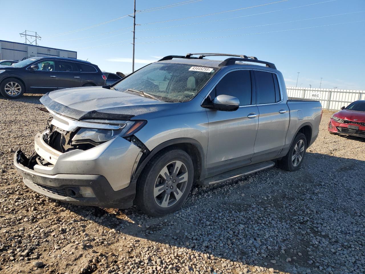 2018 Honda Ridgeline RTL-E, VIN 5FPYK3F72JB017542 — Auction photo
