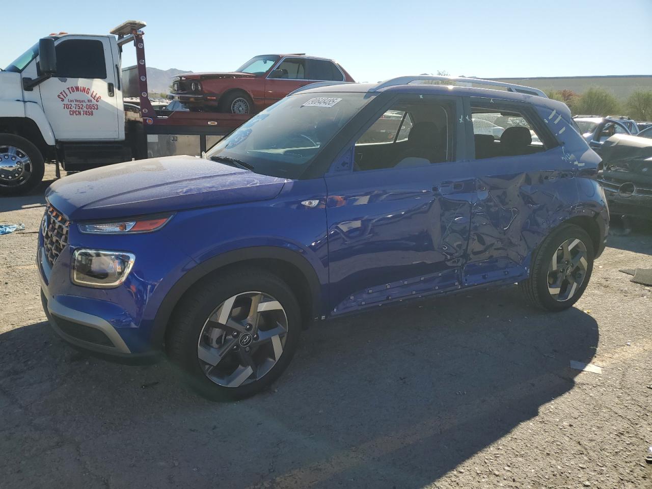 2024 Hyundai Venue SEL, VIN KMHRC8A31RU303747 — Side