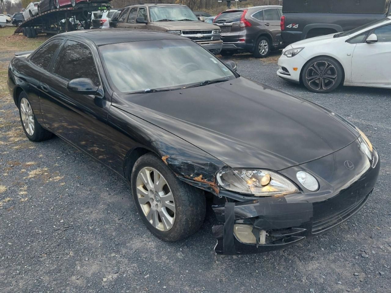 1996 Lexus SC 400, VIN JT8CH32Y8T0051727 — Front end