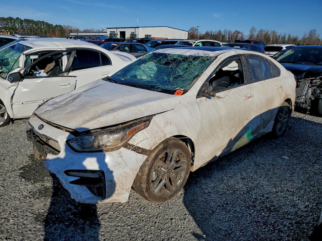 2021 Kia Forte GT-Line, VIN 3KPF34AD2ME380191 — Side